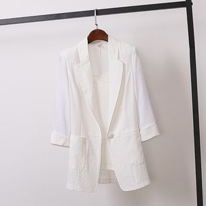 WHITE SOPHISTICATED BLAZER!!🌸🌸. GET YOURS NOW!!🌸😎🌼